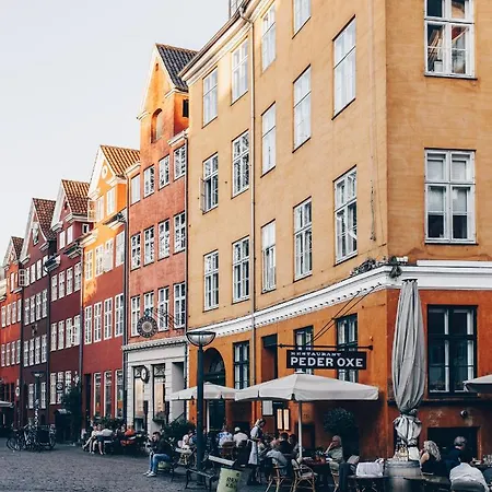 Modern 2-Bedroom Apartment In The Heart Of Copenhagen Exterior photo